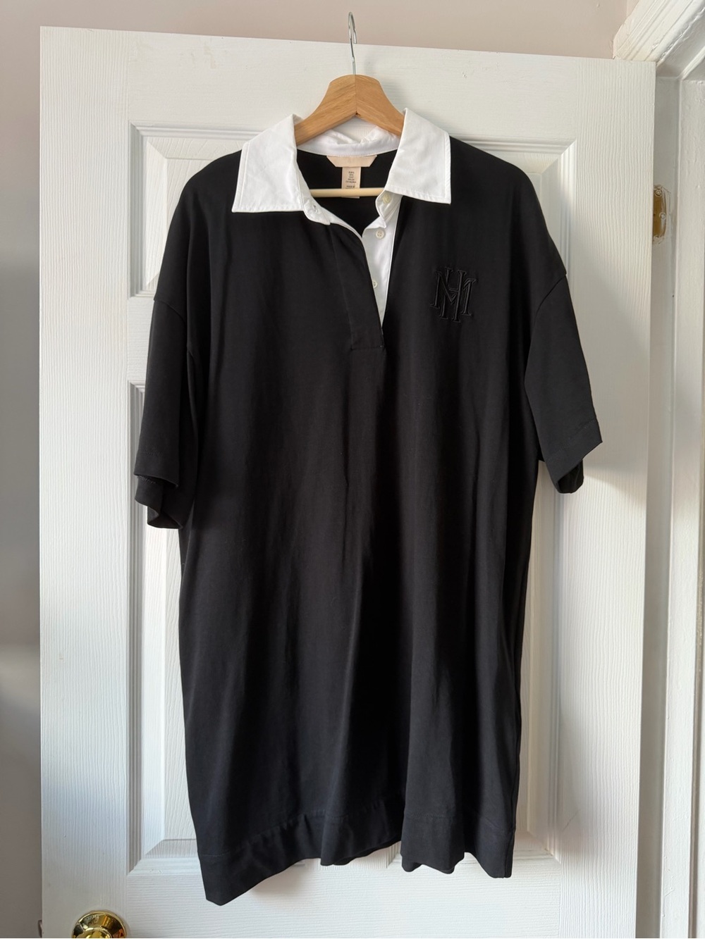 H&M Black Polo Shirt Dress with White Collar Size S